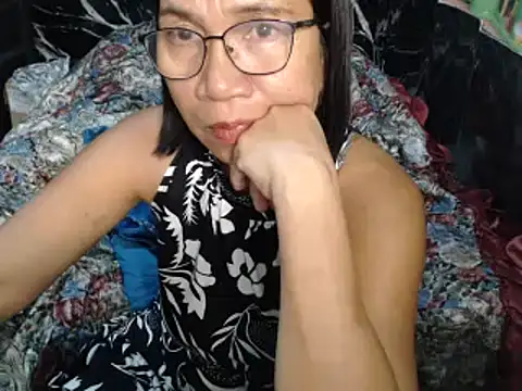 ASIANDOLLY4U69's Webcam Show