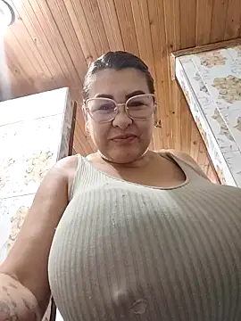 AlexxiaaMat's Live XXX Chat