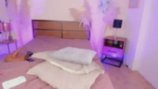 Emaaa-curvyy Live XXX-chat