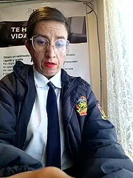 Valentina--1's Live XXX Chat