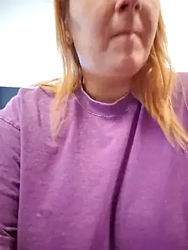 Aria423 Adlı Modelin Canlı XXX Sohbeti