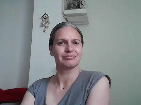 SweetLilTroublen Live XXX chat