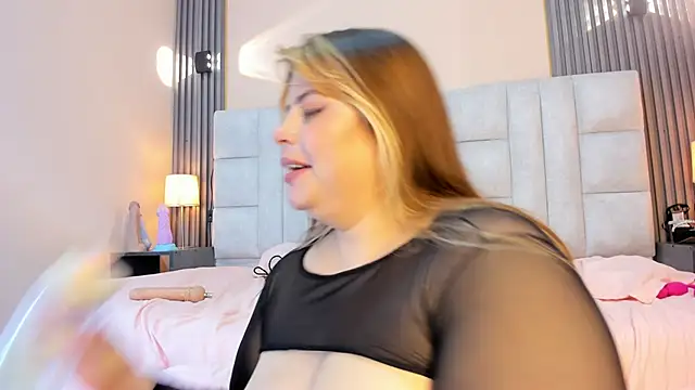 Chat XXX Live EYMI_TOMSOM