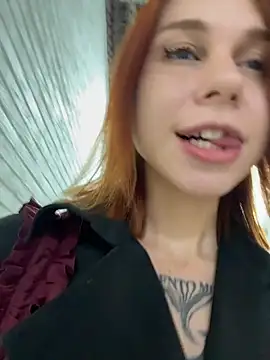 RosieSecret Chat XXX in diretta