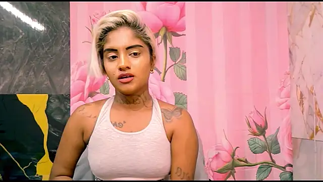 indian_barbie's Live XXX Chat