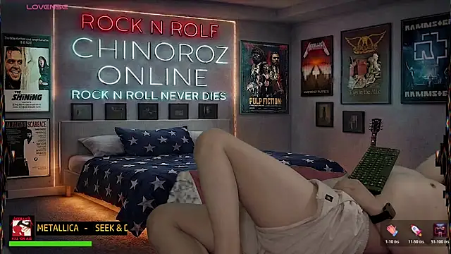 Czat XXX na żywo – chino_roz