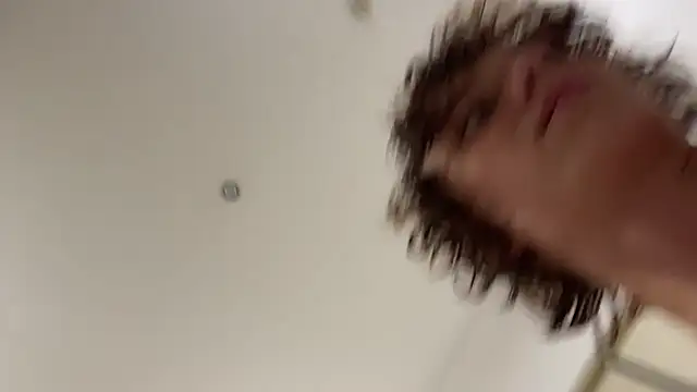 ZettaSewester's Webcam Show