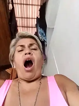 DirtyBIianca's Live XXX Chat