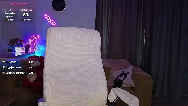 adrelaxina Adlı Modelin Canlı XXX Sohbeti