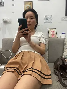 Ivy_Trix2 现场XXX聊天