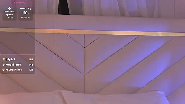 Chat XXX en directo de MeganStrane