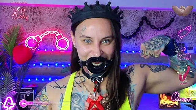 دردشة Cool_Freak_ الجنسية المباشرة