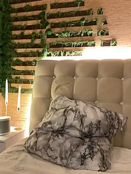 AlishaRuby Webcam-Show