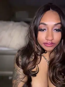 دردشة rheanomi الجنسية المباشرة