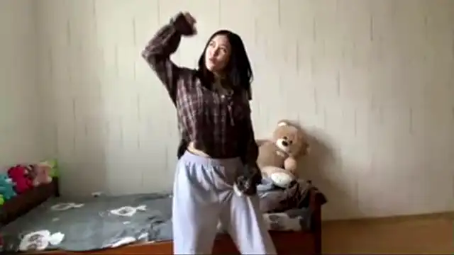 YourMiIa – Live XXX-chat