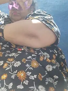 tamilthanushri 现场XXX聊天