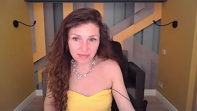 Chat XXX en directo de EllaLong