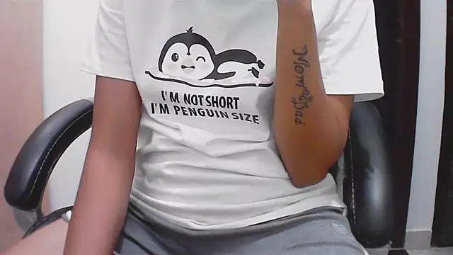 collage_hoty's Live XXX Chat