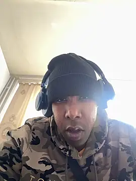 Yacdhehh webkamerás műsora