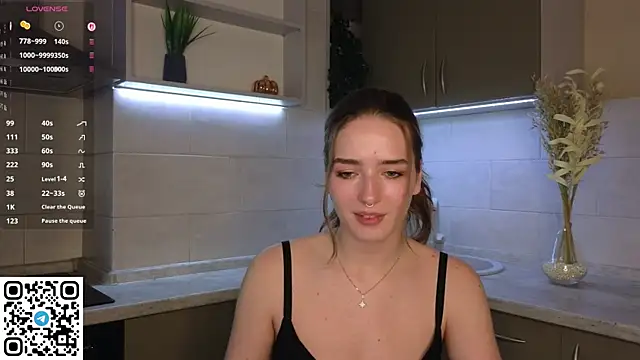 NoirAstrya's Live XXX Chat