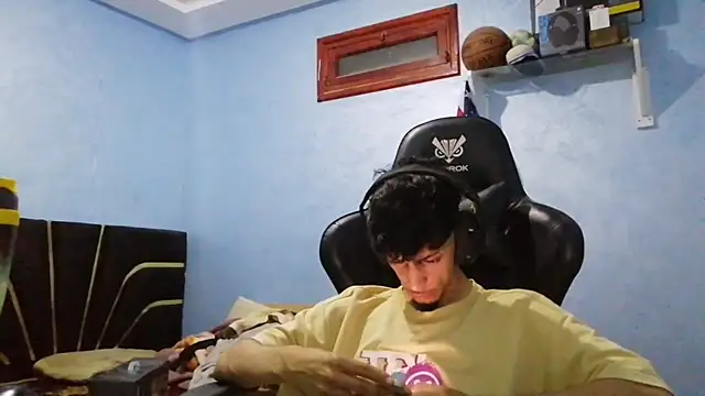 Dark_DesireX's Webcam Show