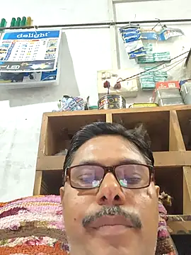 Srmotrs – Live XXX-chat