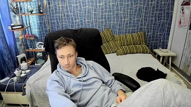 CuteBoy228's Live XXX Chat