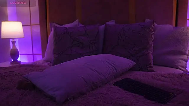 lyrabellini Chat XXX in diretta