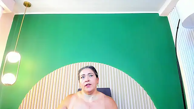 dahianeconnor's Live XXX Chat