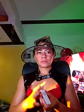 MistressSlut1 Chat XXX in diretta