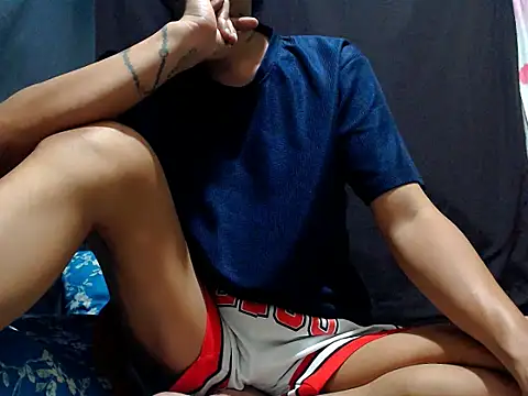 AwesomeMistress_Bigcock Show Webcam