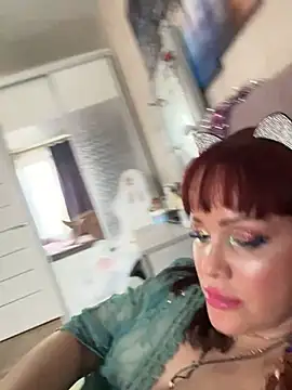 Lolaley2 Adlı Modelin Canlı XXX Sohbeti