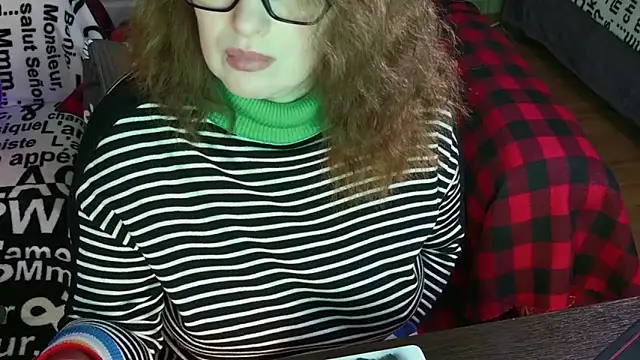 Онлайн чат XXX MarleneDietrich