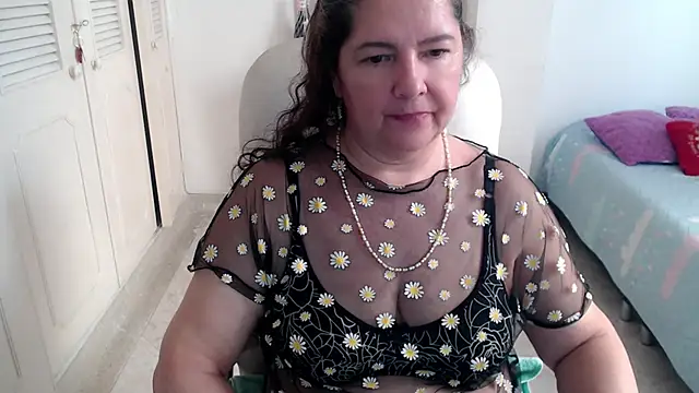 leonela_69 Chat XXX live