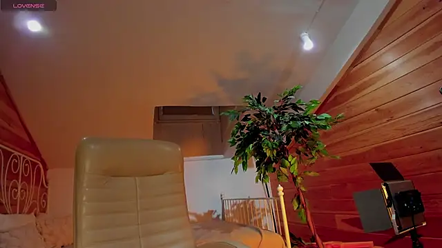 Sembang XXX Secara Langsung AdalynGlows