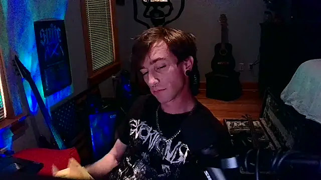 LEVIATHANX666 élő XXX-chatje