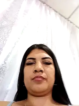 Chat XXX en directo de Emma_What