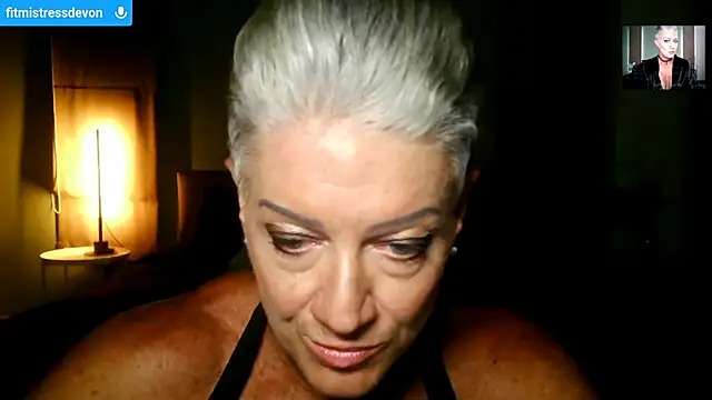 Devon2020 Pertunjukan Webcam