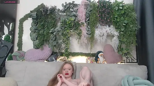 scyrim2 Adlı Modelin Canlı XXX Sohbeti