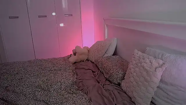 ElenaBrooks Adlı Modelin Canlı XXX Sohbeti