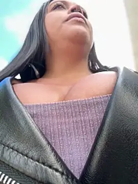 _Mia-Safety_Inspector webkamerás műsora