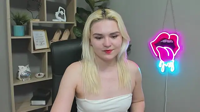 แชท XXX สดของ SweetLilyxo