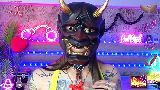 دردشة Cool_Freak_ الجنسية المباشرة