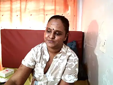 Chat XXX en directo de Indian_sunshine