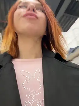 RosieSecret webcam show