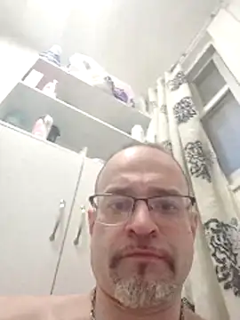 Curious9884 webkamerás műsora