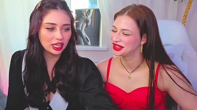 Sofia_Plump webcam show