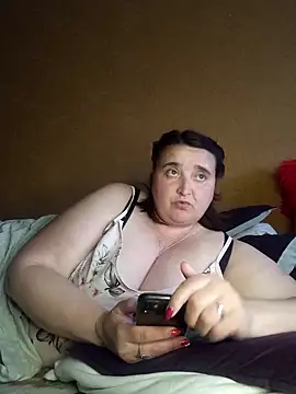 LiluHot – Live XXX-chat