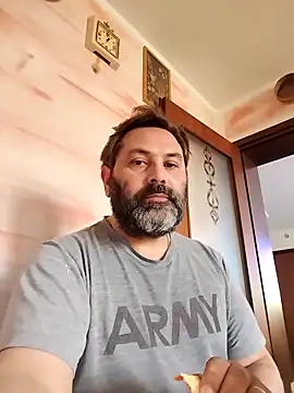 XXX chat uživo modela Necroforo