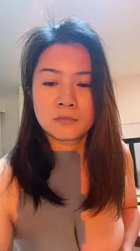 XXX chat uživo modela mo-mo-69